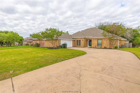 2214 E Briargate Dr, Bryan, TX 77802 photo 44