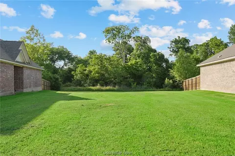 3533 Leesburg Path, Bryan, TX 77808 photo 6