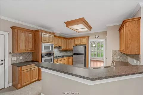 3804 Williams Bnd, Bryan, TX 77808 photo 16
