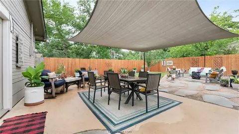 2400 Wayside Dr, Bryan, TX 77802 photo 30