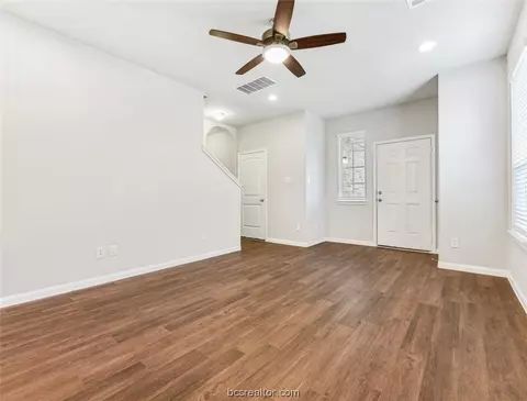 4746 Milagro Loop, Bryan, TX 77807 photo 8
