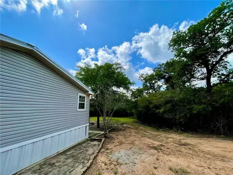 10233 Calhoun Rd, Bryan, TX 77808 photo 7