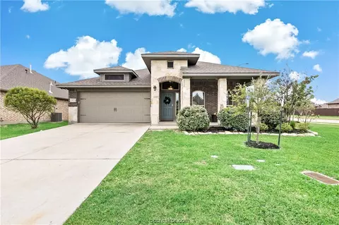 4100 Bridgewood Ct, College Station, TX 77845
