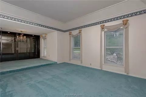 2914 Partridge Cir, Bryan, TX 77802 photo 5