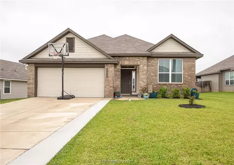209 36th Rdg, Caldwell, TX 77836