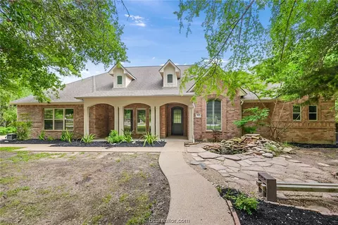 4747 Johnson Creek Loop, College Station, TX 77845