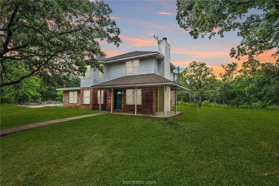  4980 Clayton Ln, College Station, TX 77845 photo 2