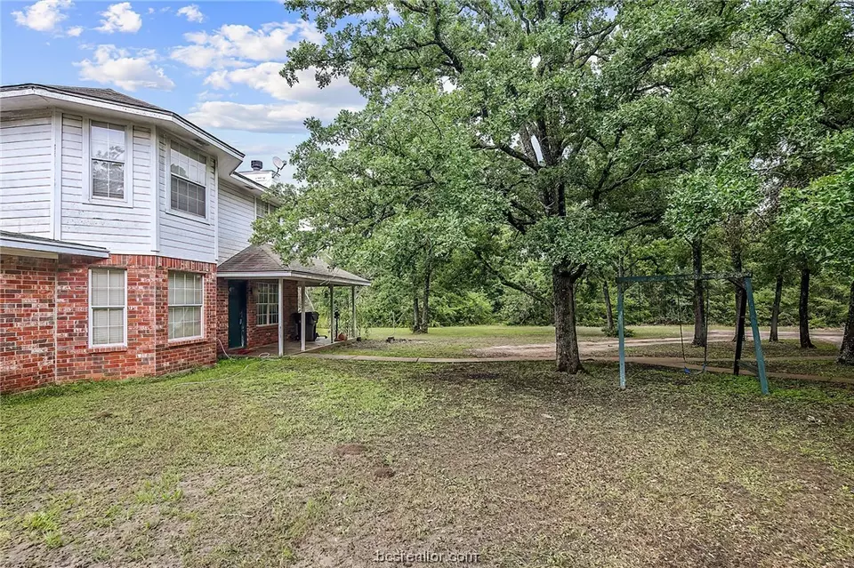  4980 Clayton Ln, College Station, TX 77845 photo 7