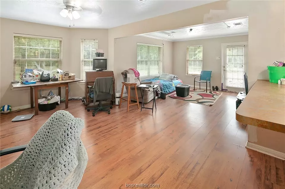  4980 Clayton Ln, College Station, TX 77845 photo 17