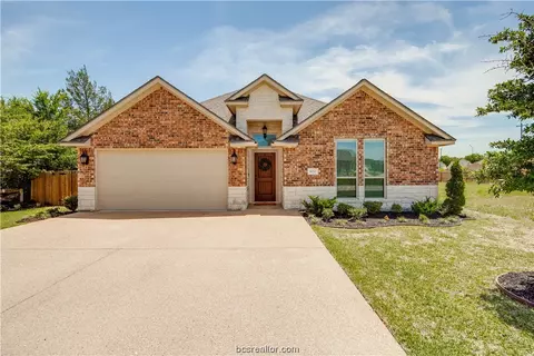 1030 Dove Chase Ln, College Station, TX 77845