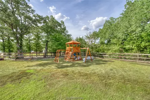 4712 River Bend Ct, Bryan, TX 77808 photo 45