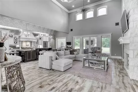 4712 River Bend Ct, Bryan, TX 77808 photo 5