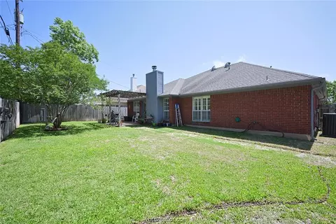 4513 Warwick Ln, Bryan, TX 77802 photo 24