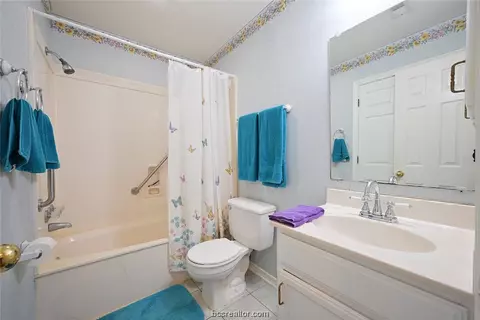4513 Warwick Ln, Bryan, TX 77802 photo 17