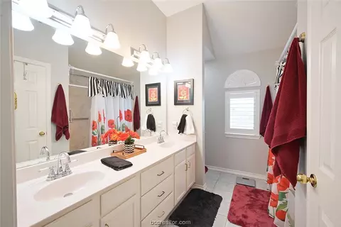 4513 Warwick Ln, Bryan, TX 77802 photo 15
