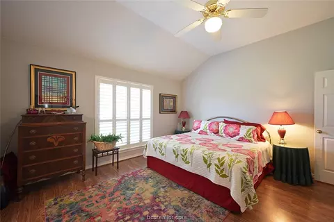 4513 Warwick Ln, Bryan, TX 77802 photo 14