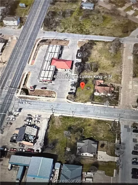 406 E Martin Luther King Jr St, Bryan, TX 77803