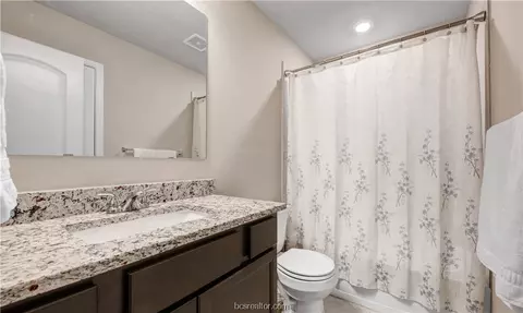 4270 Harding Way, Bryan, TX 77802 photo 22
