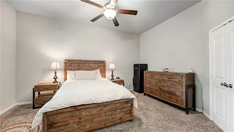 4270 Harding Way, Bryan, TX 77802 photo 17