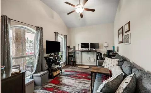 4270 Harding Way, Bryan, TX 77802 photo 16