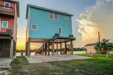 2600 Fm 2031 Rd, Matagorda, TX 77457