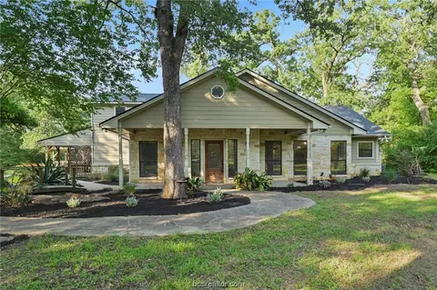 9733 Elmo Weedon Rd, Bryan, TX 77808