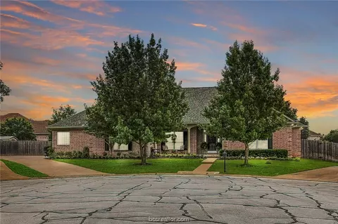 3212 Salzburg Ct, College Station, TX 77845