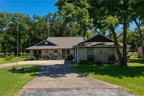 48 Sammy Snead, Hilltop Lakes, TX 77871