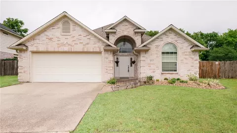 3733 Essen Loop, College Station, TX 77845