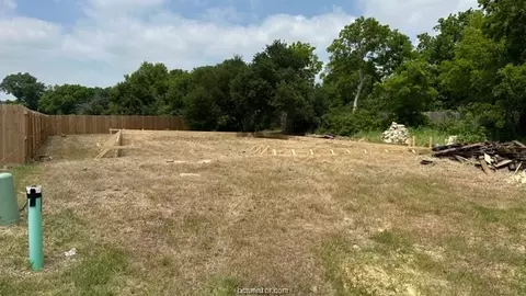 1800 Cornish Ct, Bryan, TX 77801 photo 10