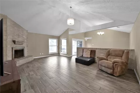 19002 Kemble Rd, Humble, TX 77346 photo 5