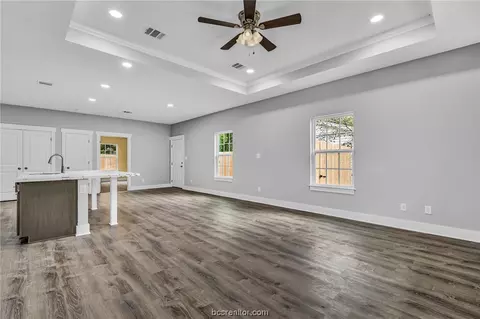 1200 Clark St, Bryan, TX 77808