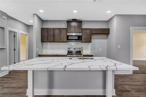 1200 Clark St, Bryan, TX 77808 photo 5