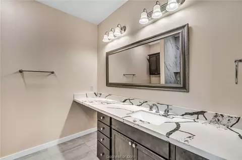 1200 Clark St, Bryan, TX 77808 photo 13