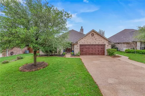 3905 Lambermont Dr, College Station, TX 77845