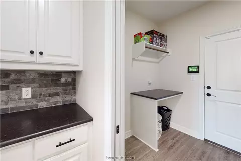 5025 Grayson, Bryan, TX 77802 photo 18