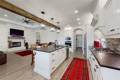 5025 Grayson, Bryan, TX 77802 photo 16