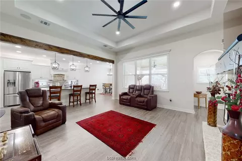 5025 Grayson, Bryan, TX 77802 photo 10