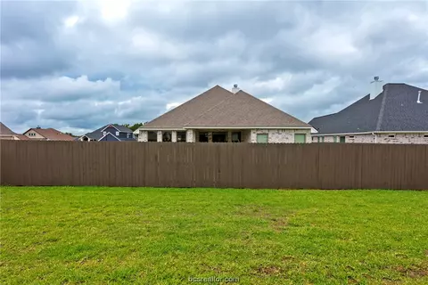 5025 Grayson, Bryan, TX 77802 photo 31