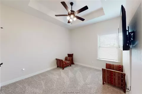 5025 Grayson, Bryan, TX 77802 photo 5