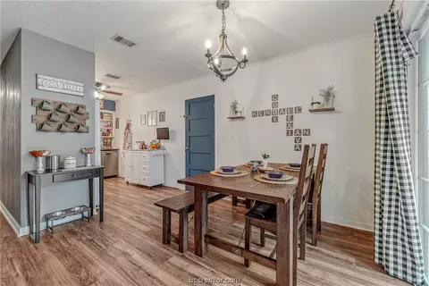 1708 Dillon Ave, Bryan, TX 77803 photo 6