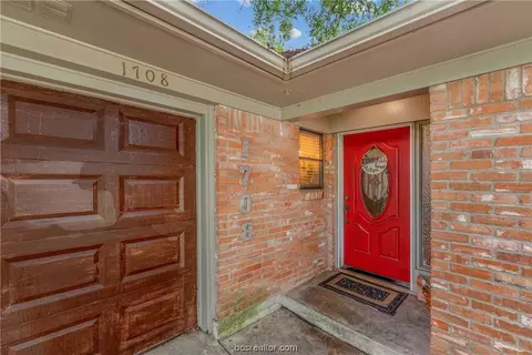 1708 Dillon Ave, Bryan, TX 77803 photo 2