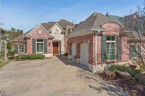 4407 Willowick Dr, Bryan, TX 77802 photo 1