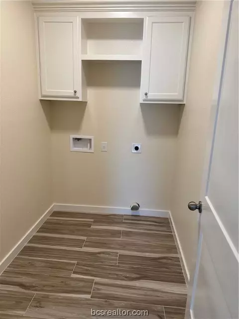 1098 Hazel St, Bryan, TX 77803 photo 13