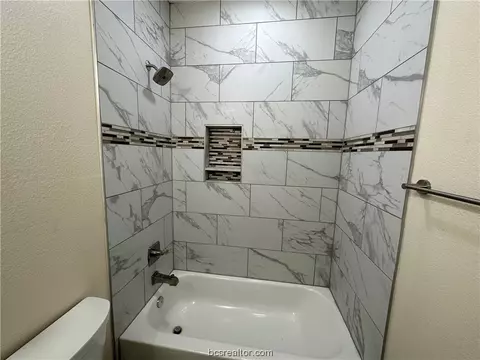 1098 Hazel St, Bryan, TX 77803 photo 34