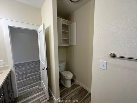 1098 Hazel St, Bryan, TX 77803 photo 30