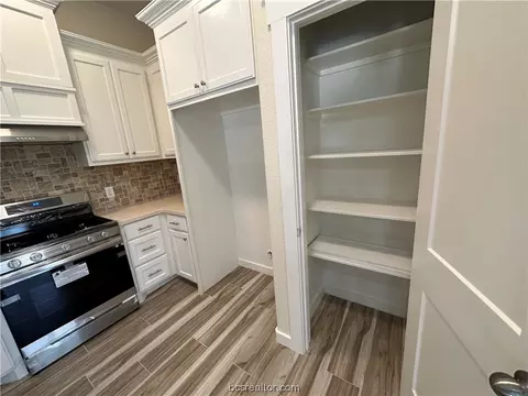 1098 Hazel St, Bryan, TX 77803 photo 38