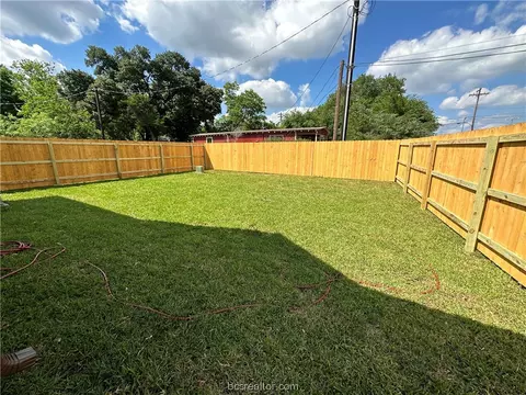 1098 Hazel St, Bryan, TX 77803 photo 44