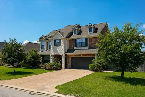 4300 Parnell Dr, College Station, TX 77845