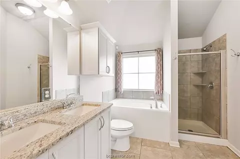 2030 Stubbs Dr, Bryan, TX 77807 photo 13